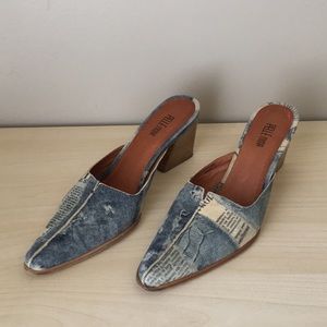 Blue/cream colored mules by Pelle Moda